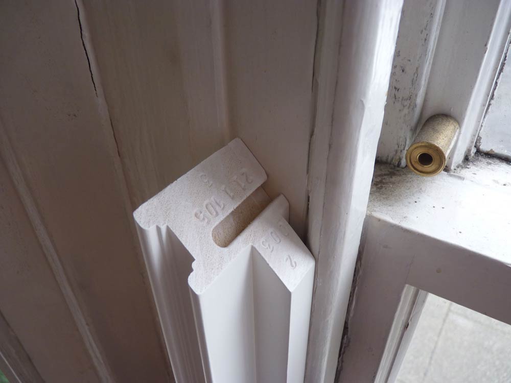 Partial-Build-Out-P1080859 L frame on sash window with a partial build out to miss staff bead