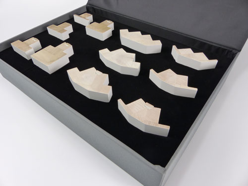 Open Sample Bay Post Case